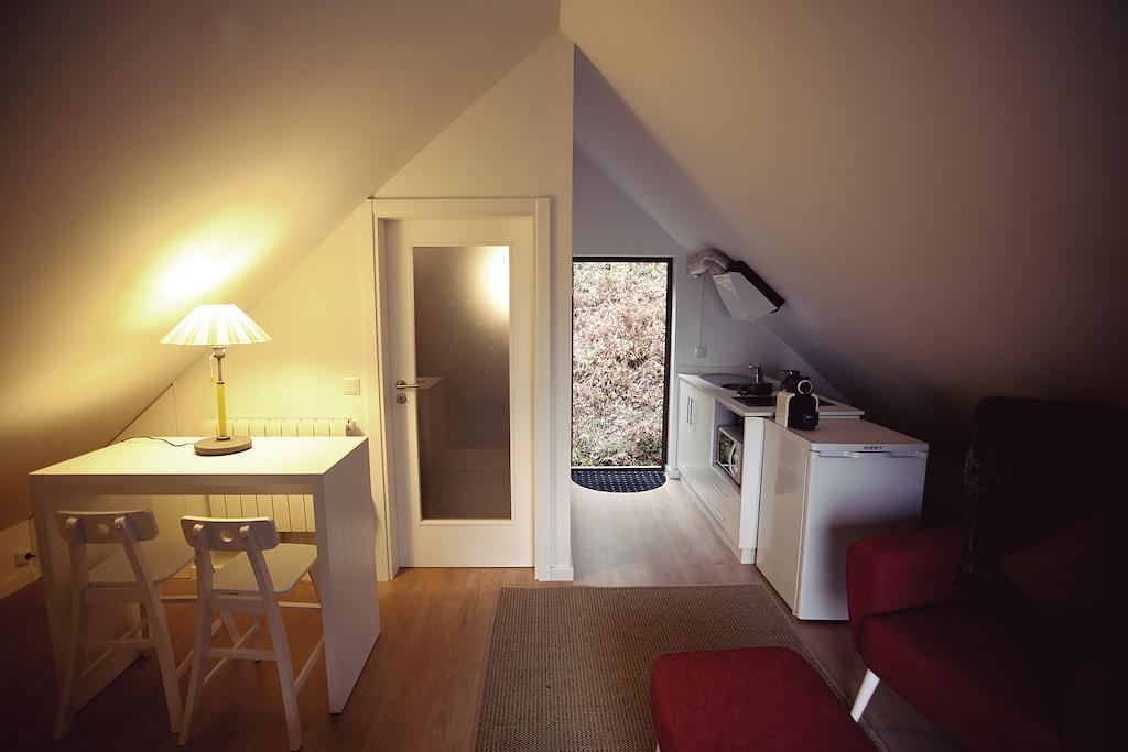 Brown House Geres