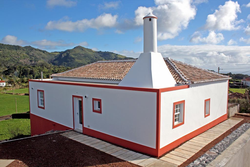 Casa De Almagreira - Empreendimento De Turismo Em Espaco Rural - Vila do Porto