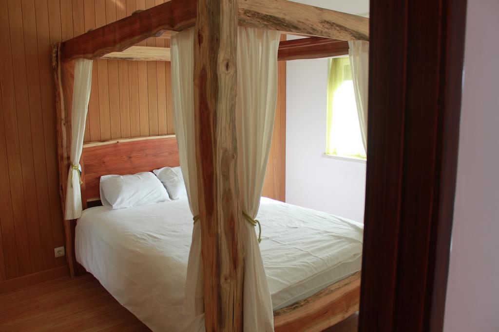 Hostel Tribo Da Praia - Almagreira Surf *