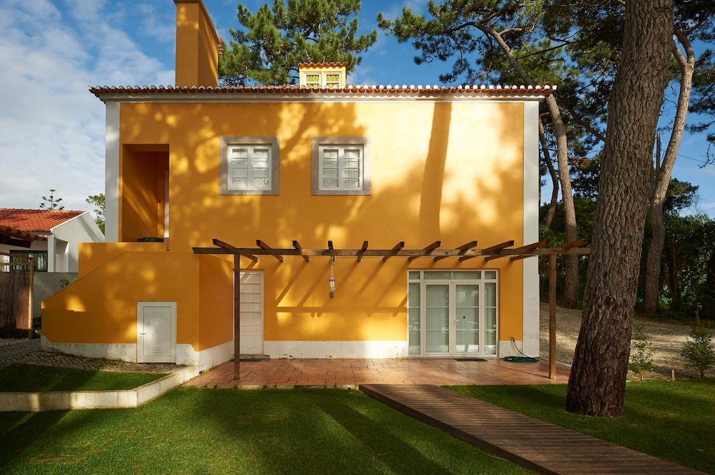 Yellow House Sintra