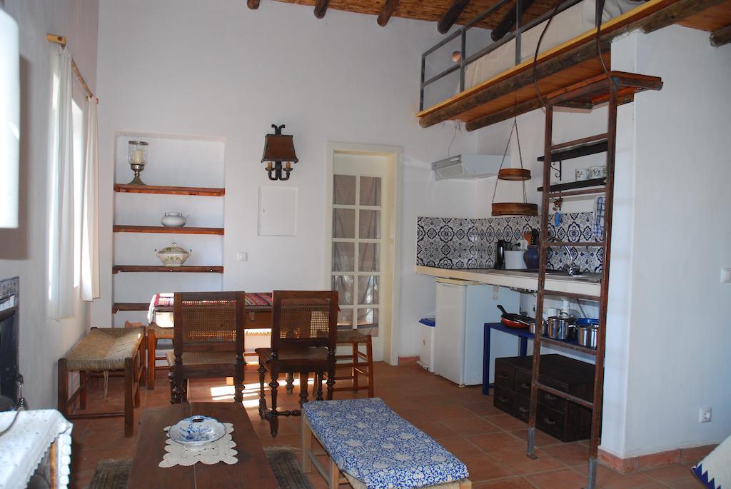 Country house Montes De Baixo