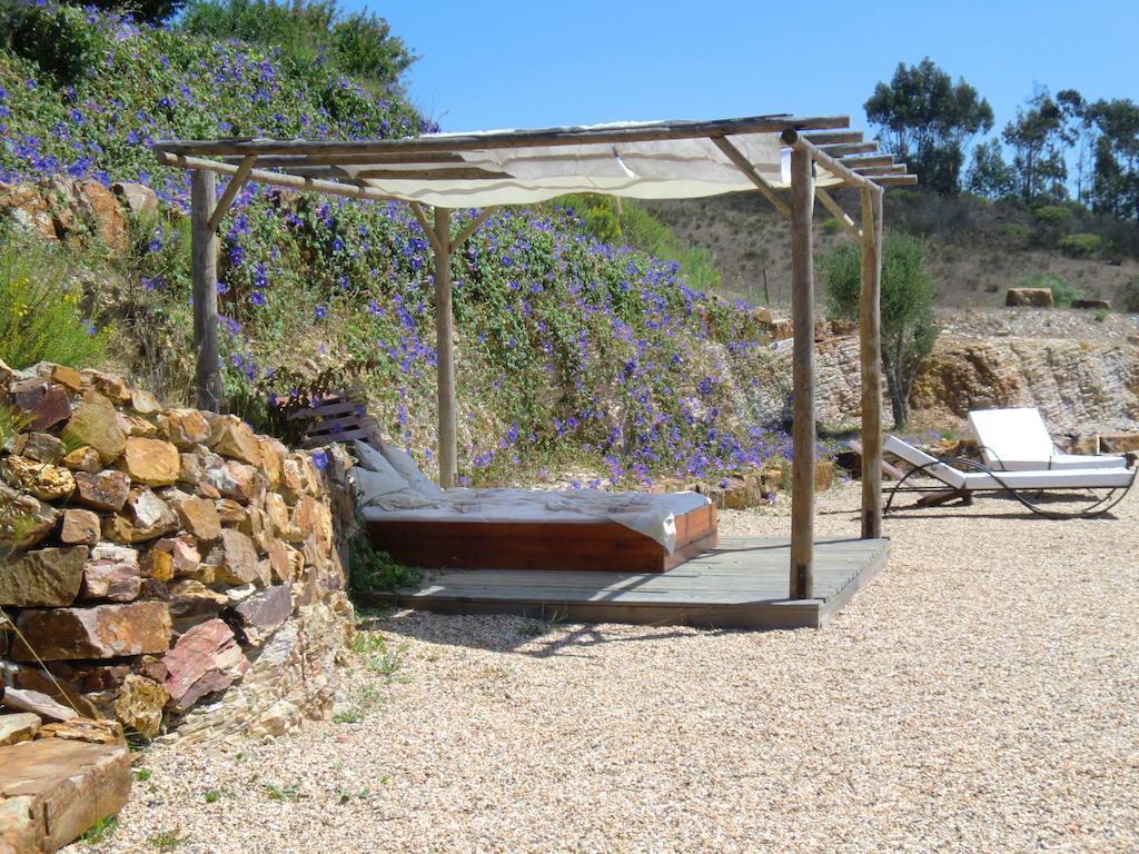 Country house Montes De Baixo *