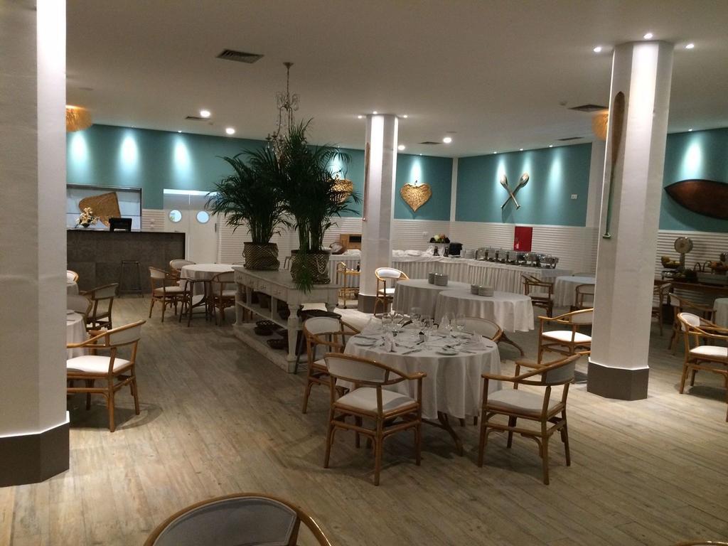 Hotel Baia Azul 4*