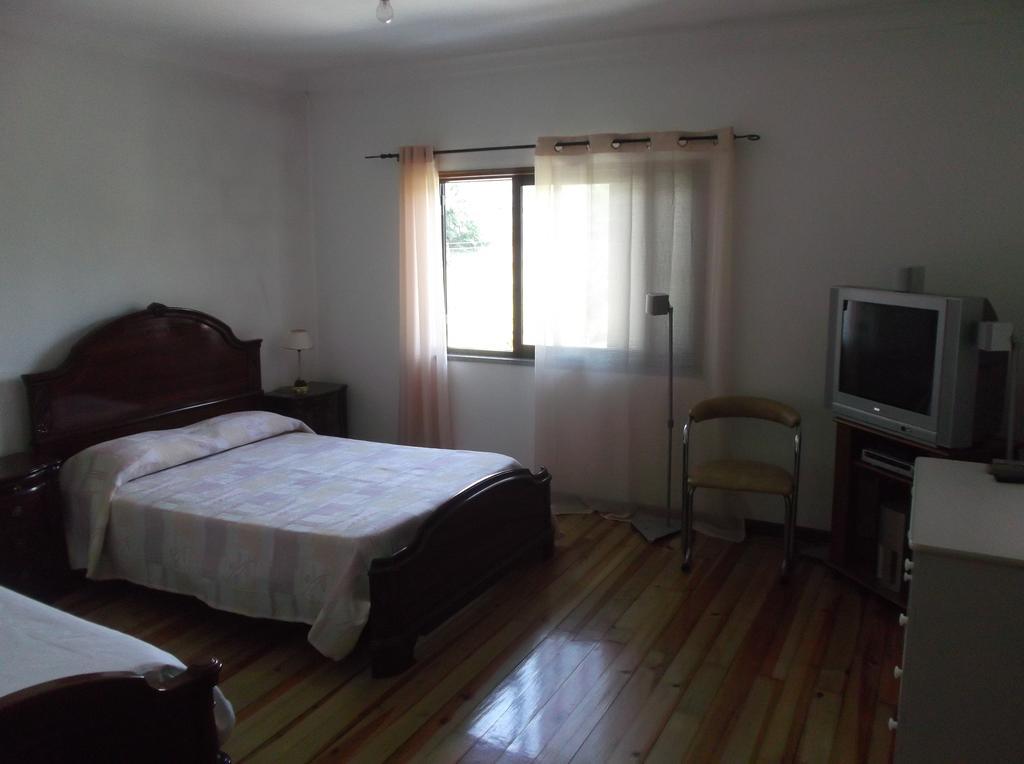 Hostel Constantino Al Paredes de Coura