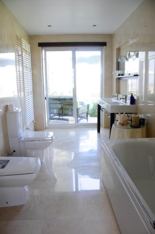 Guest house Silver Coast Vacation - Your Unique 3*