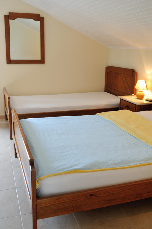Guest house Residencia Agua De Madeiros