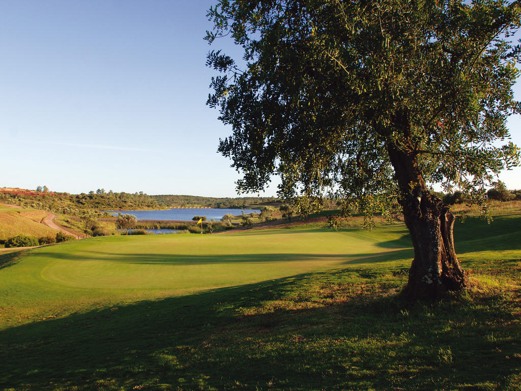 Nau Morgado Golf & Country Club