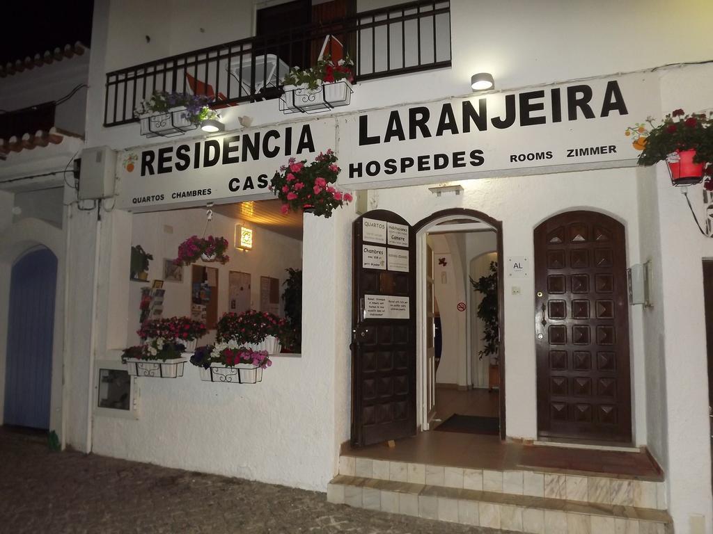 Pensión Residencia Laranjeira *
