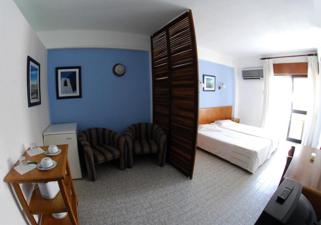 Guest house Edificio Novo Rosamar Al