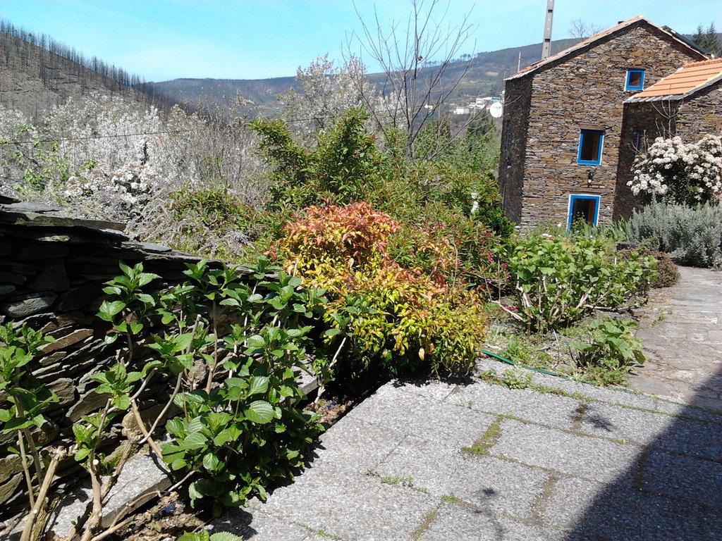 Casas Da Nascente Loriga