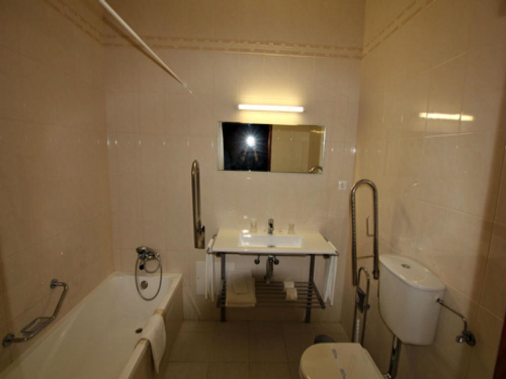 Hotel Don Tenorio 3*