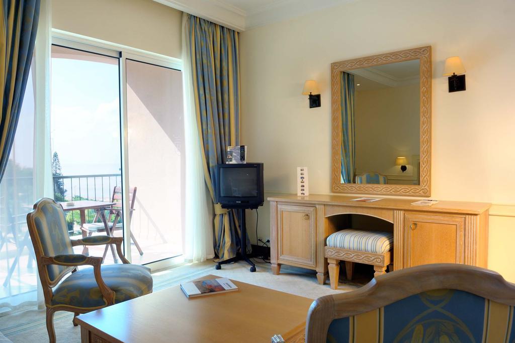 Hotel Pestana Royal Ocean & 5*
