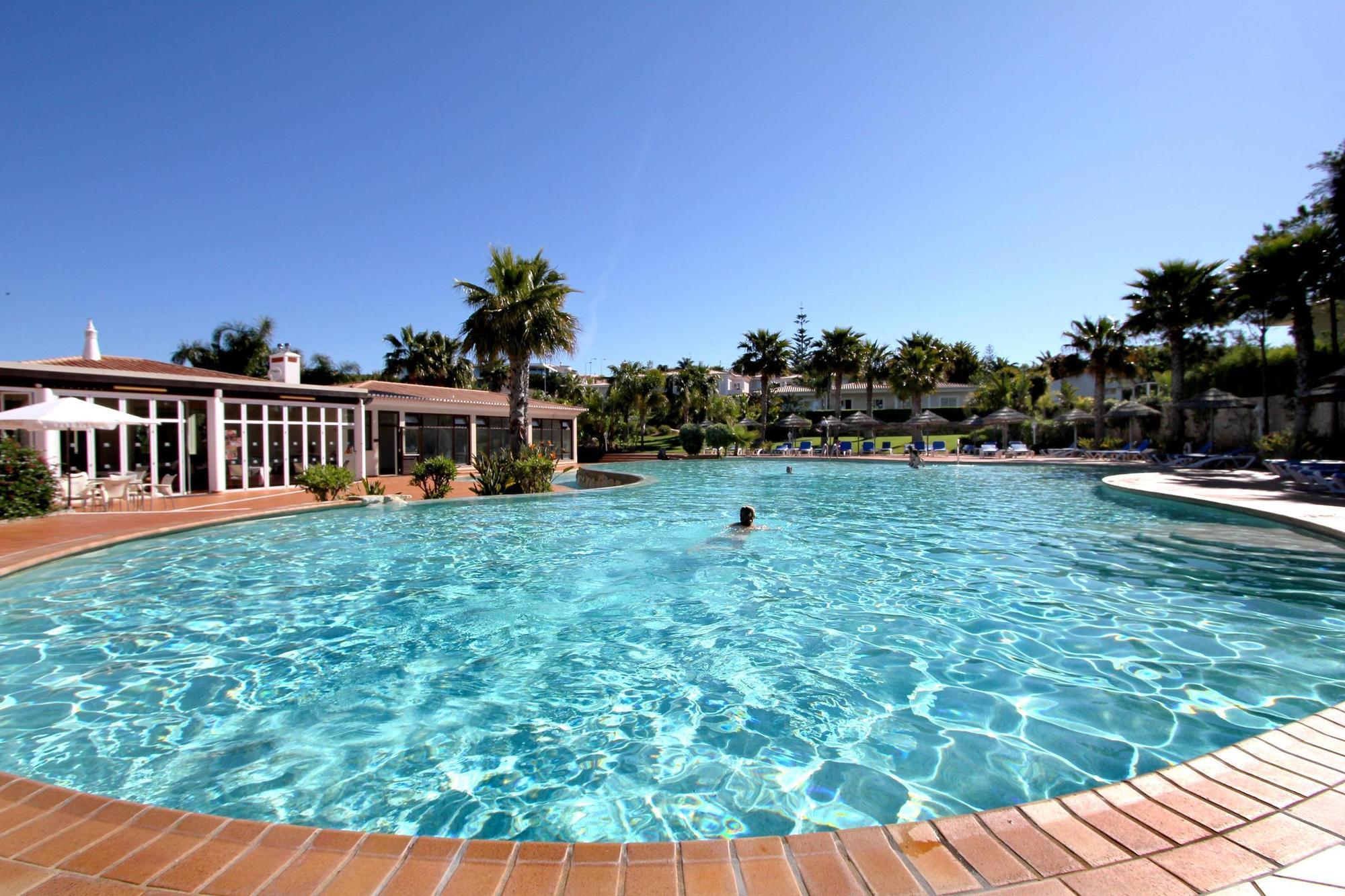 Hotel Clube Porto Mos - Sunplace & 4*