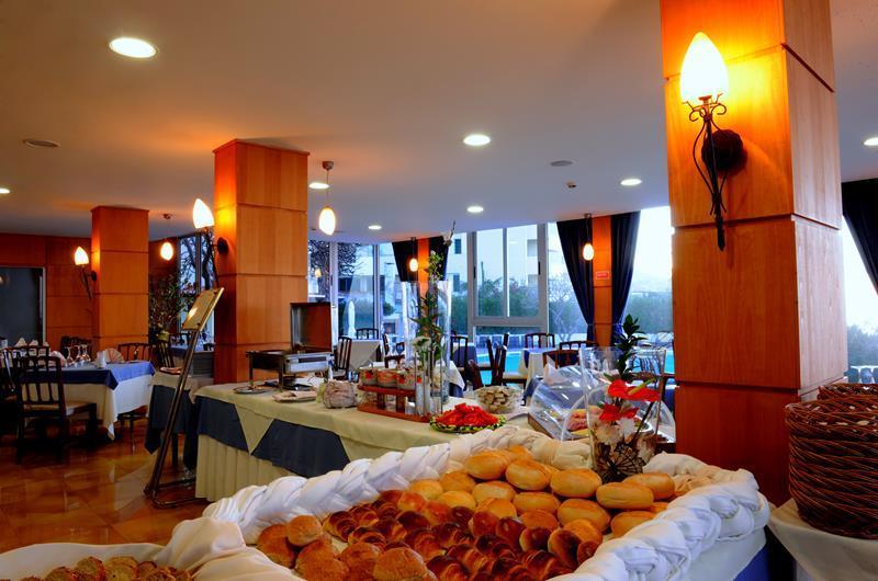 Aparthotel Duas Torres 4*