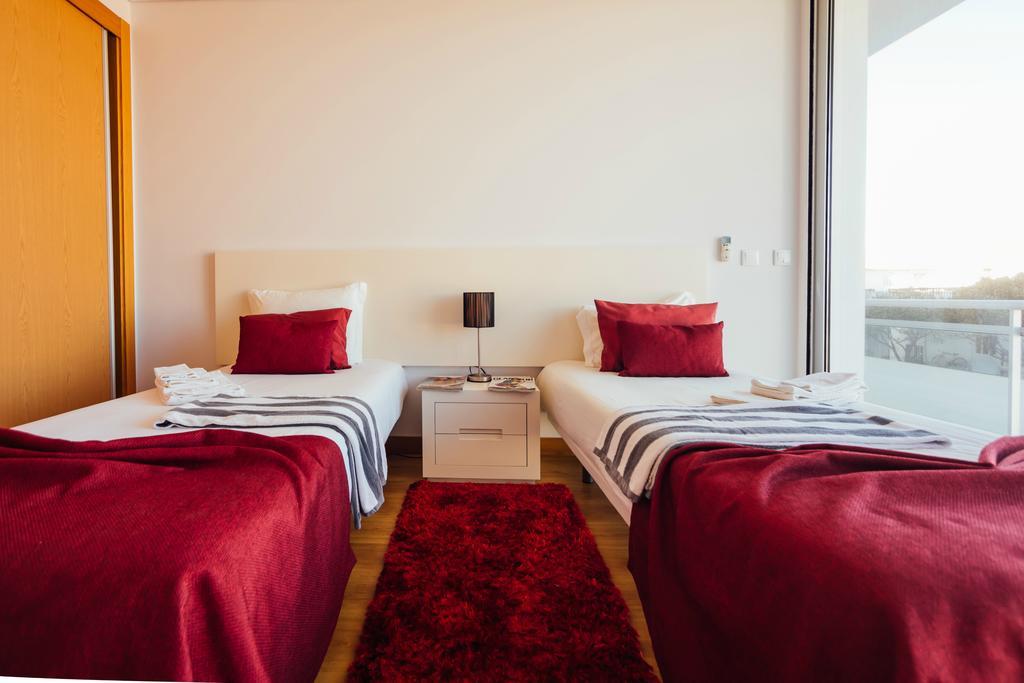 Apartment Portas Da Baia
