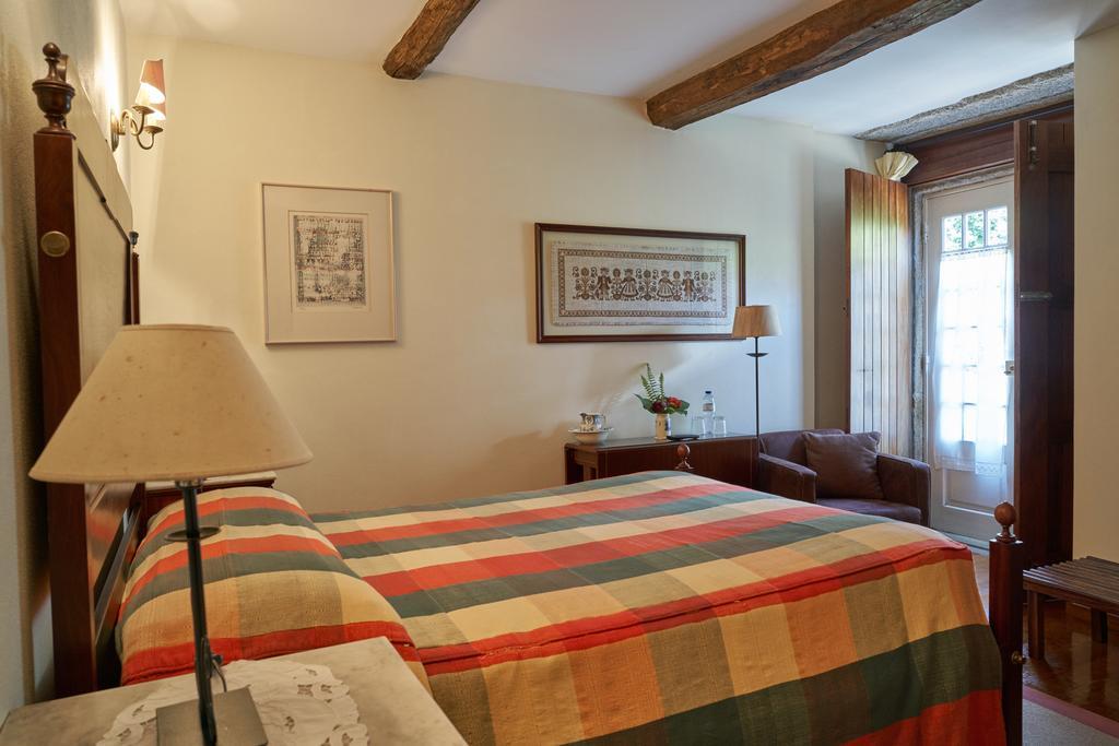 Guest house Casa De Fatauncos