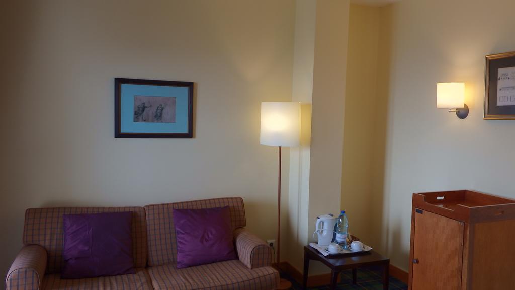 Hotel Golden Tulip