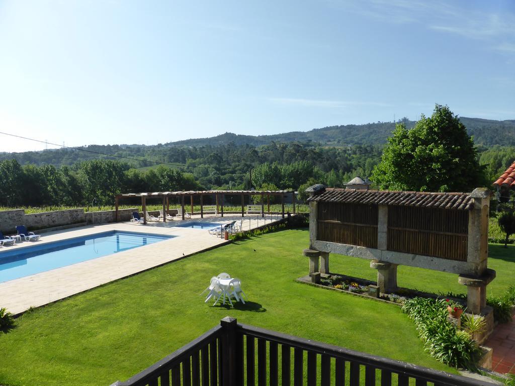 Farm stay Quinta Do Burgo - Nature Amares