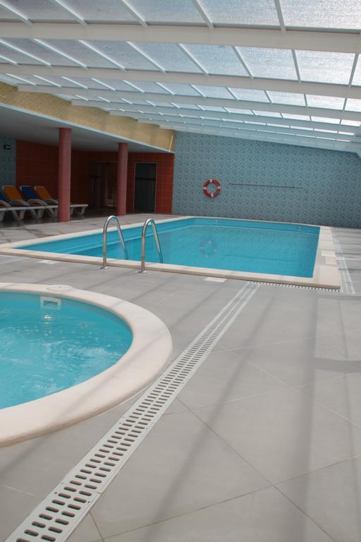 Hotel Colmeia Monte Real