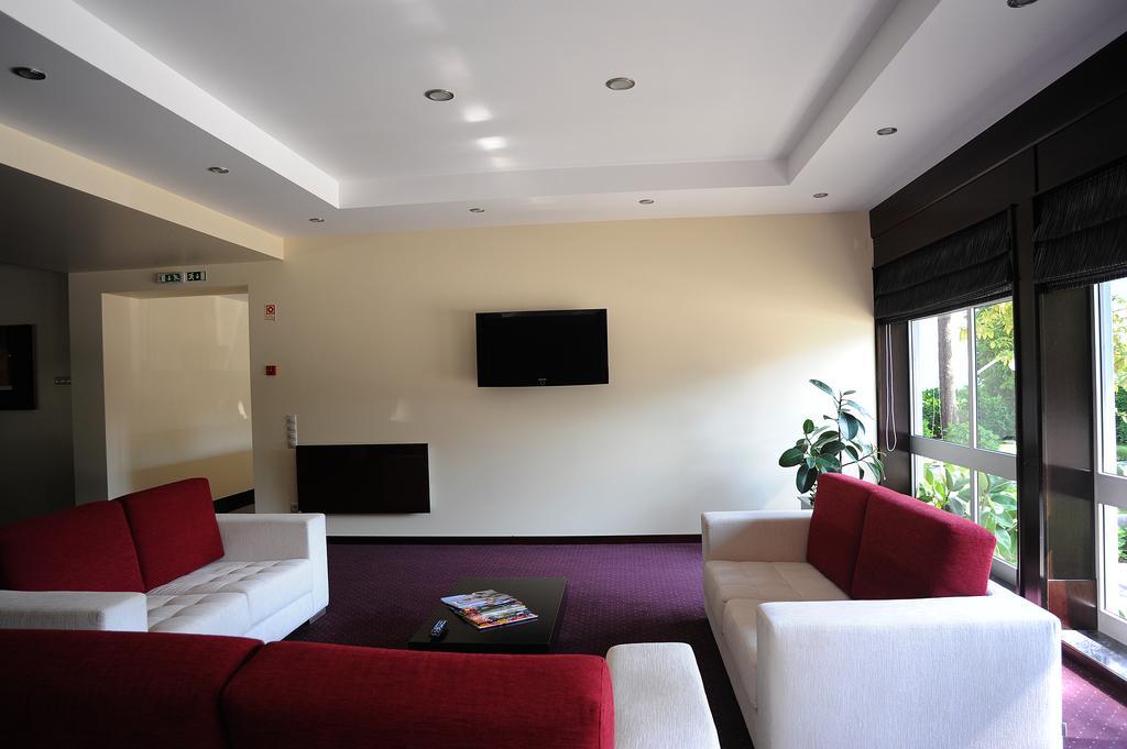 Hotel Colmeia