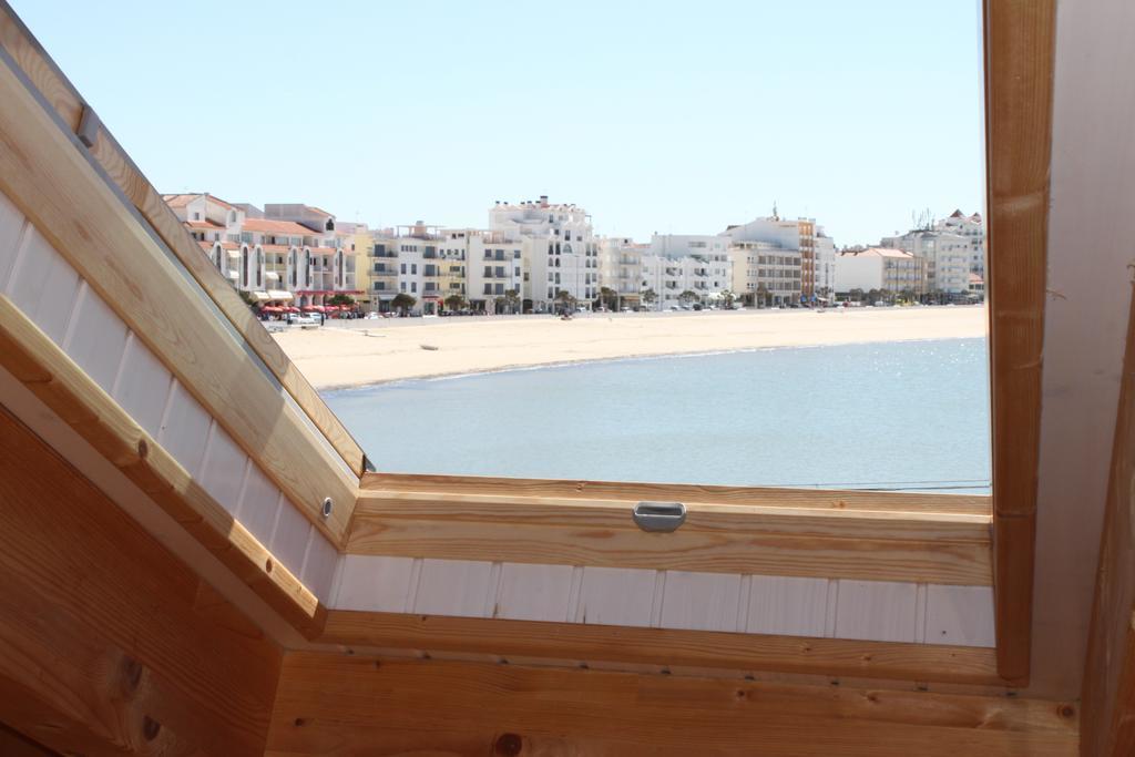 Casa Do Cais De Sao Martinho Do Porto Alcobaca