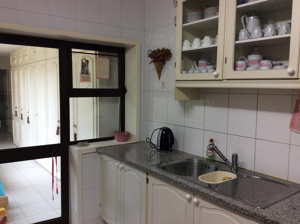 Guest house Rooms Near The Beach