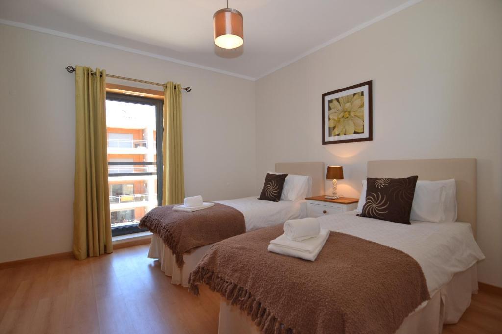 Apartamento Privilege Folha De Louro With Rooftop Pool, Village Marina - *