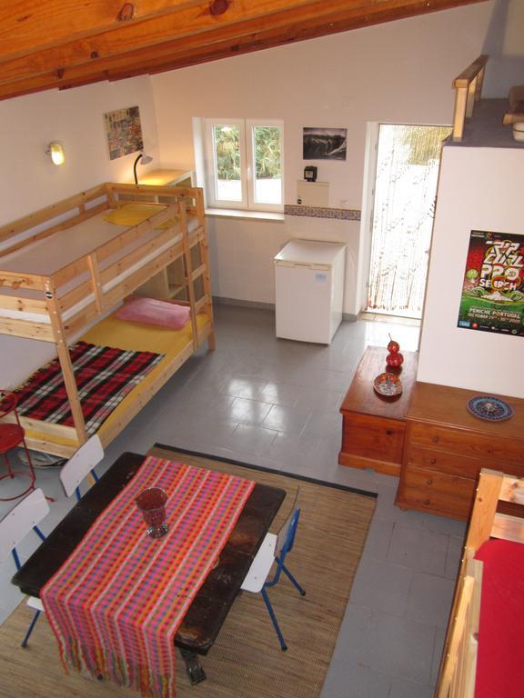 Hostal Da Silva Surfcamp *