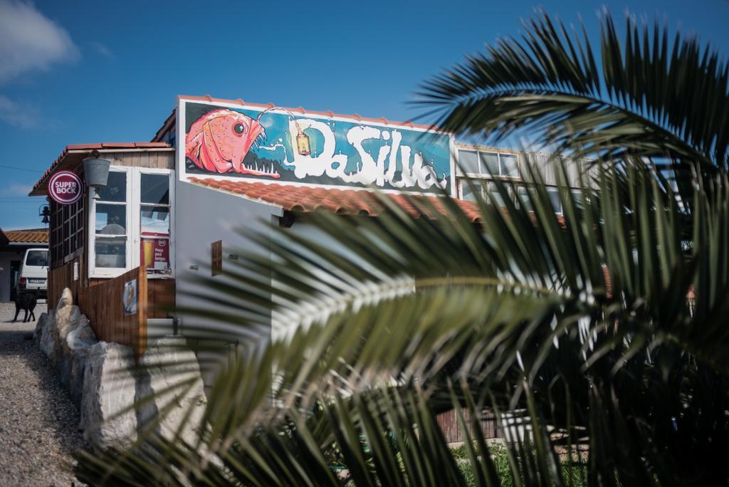 Hostal Da Silva Surfcamp *