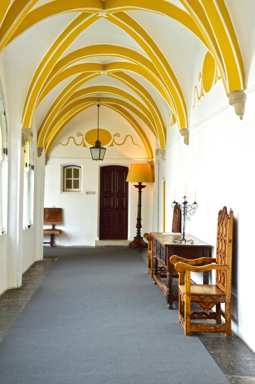 Convento De Évora