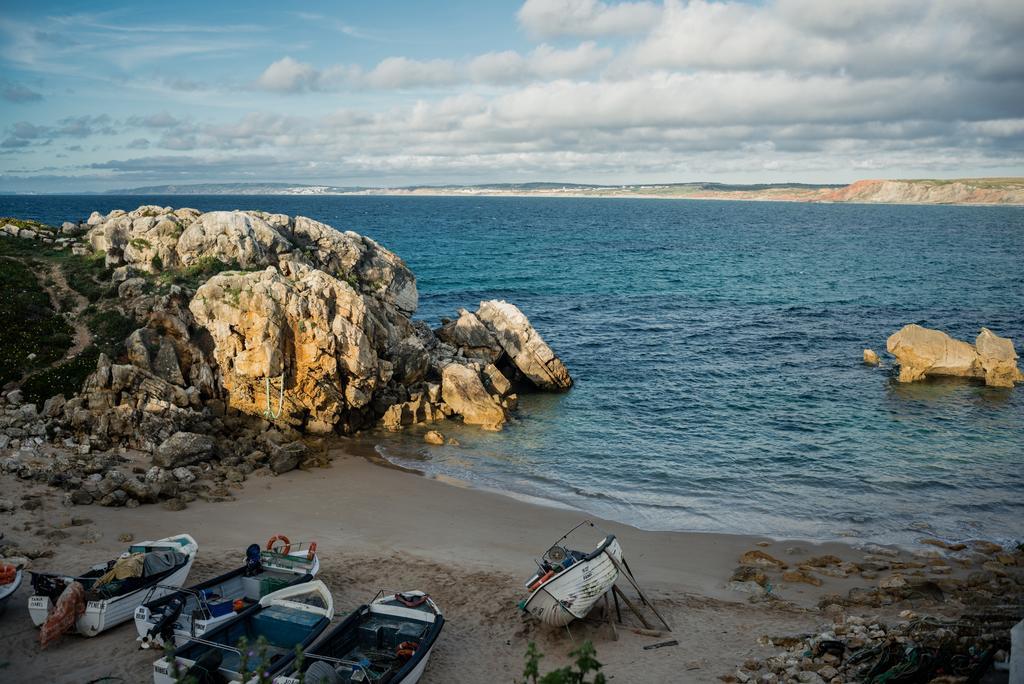 Native Surfhouse Praia da Lourinha