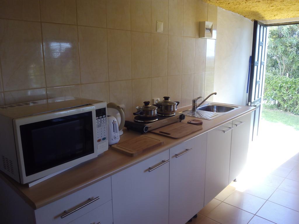 Guest house Vivenda Familia Pedro Vila do Bispo