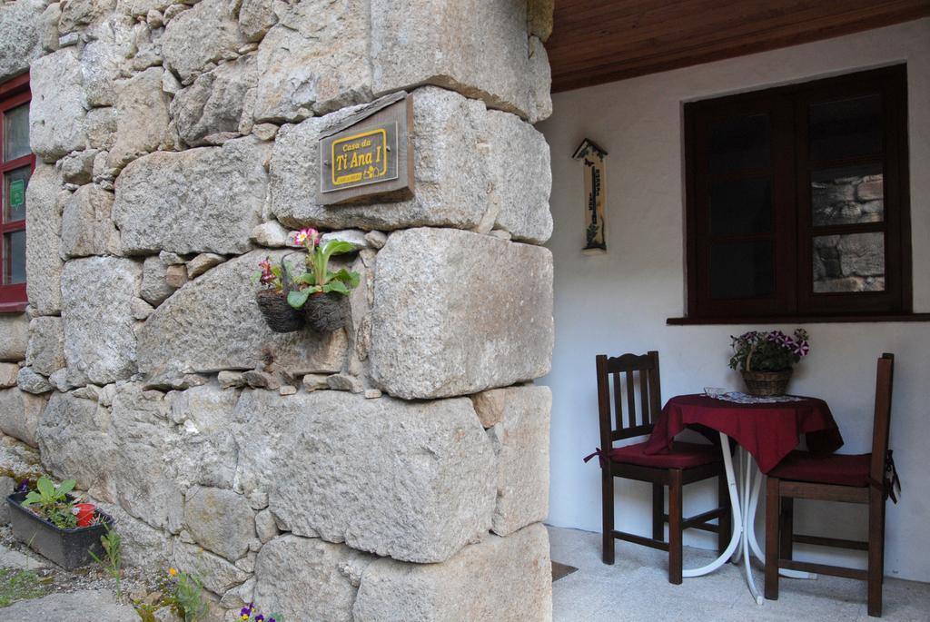 Casas Da Ribeira