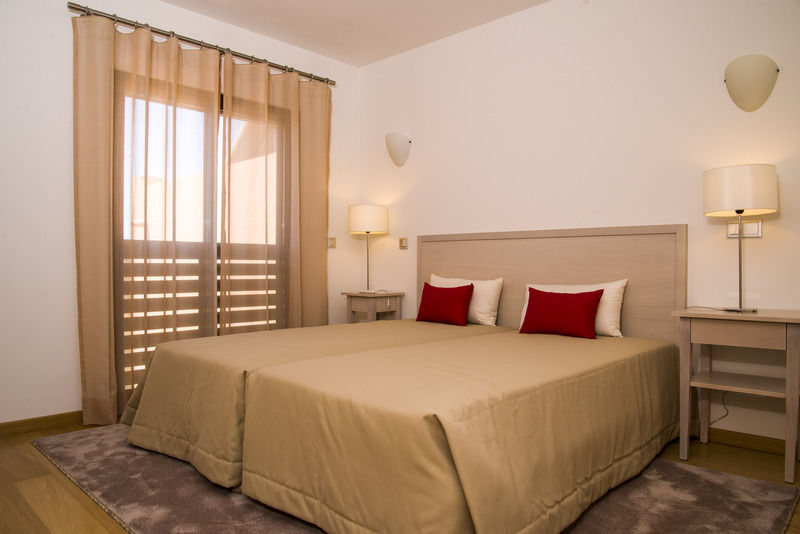 Amendoeira Golf Armacao de Pera
