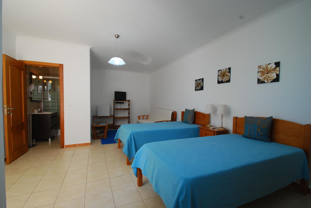 Casa de hóspedes Alojamentos Flores Island *