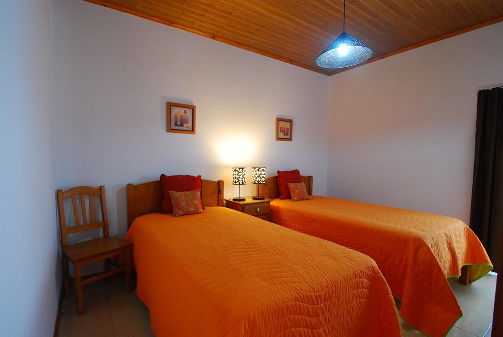 Casa de hóspedes Alojamentos Flores Island *