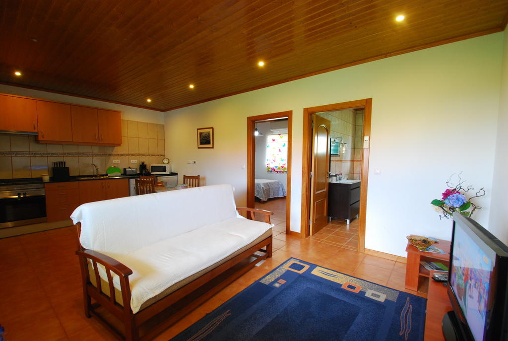 Casa de hóspedes Alojamentos Flores Island *