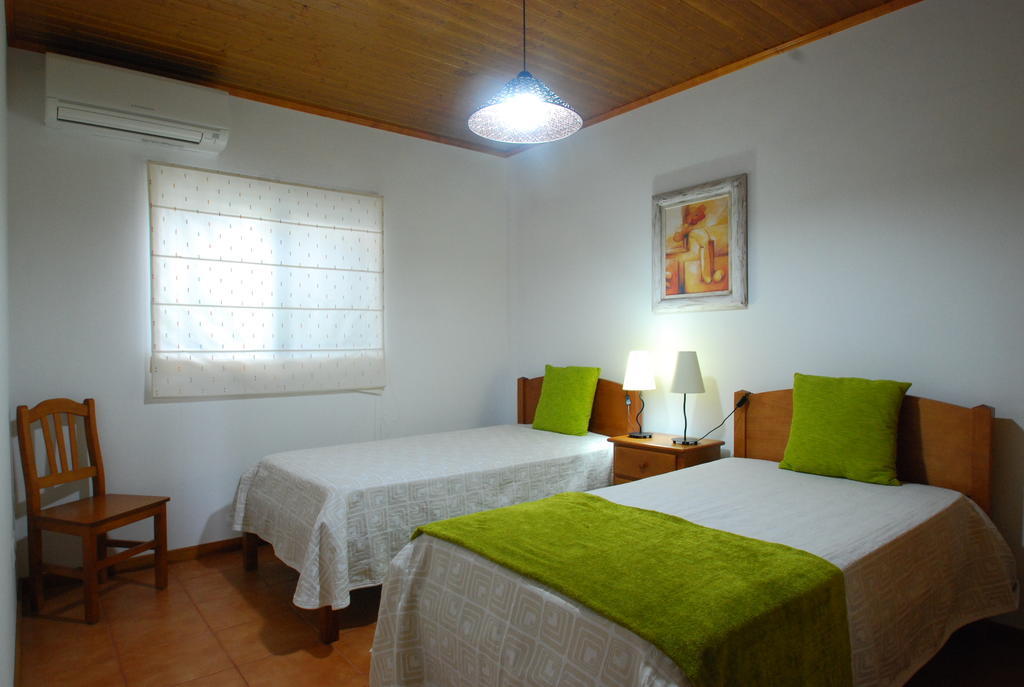 Casa de hóspedes Alojamentos Flores Island *