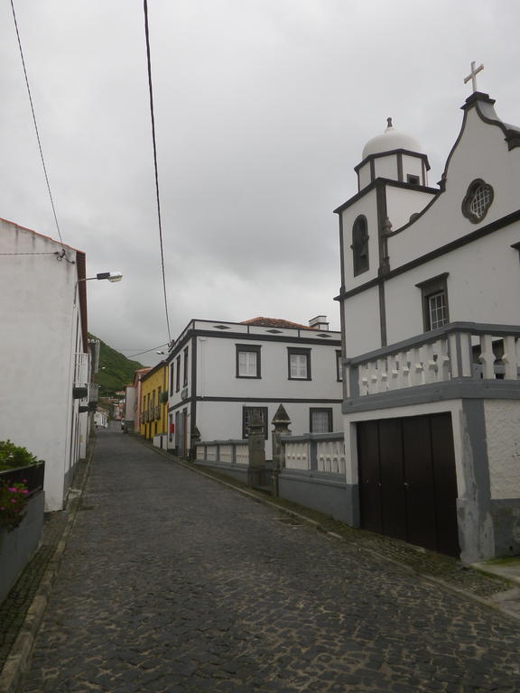 Casa de hóspedes Alojamentos Flores Island *