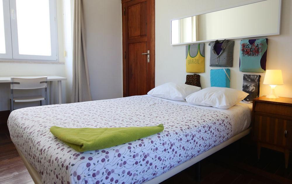 Hostel Sunset Destination Lisbon