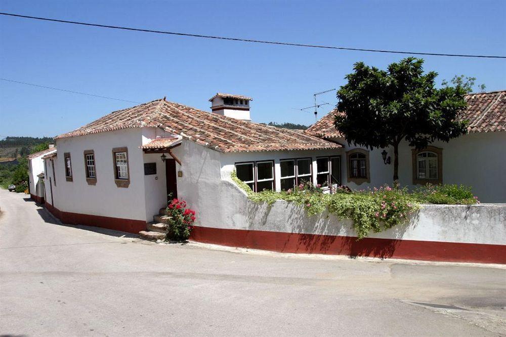 Quintal De Alem Do Ribeiro-turismo Rural 3*