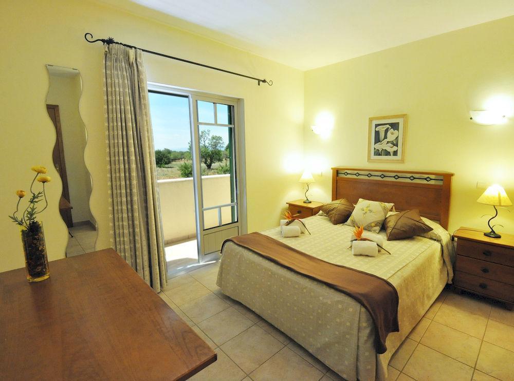 Monte Dos Avos Village Hotel