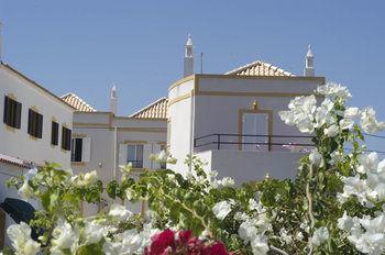 Monte Dos Avos Village Hotel 3*