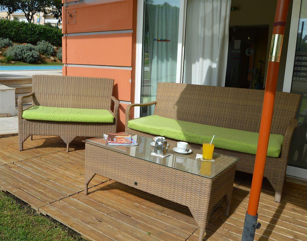 Urban Flamingo Aparthotel 3*