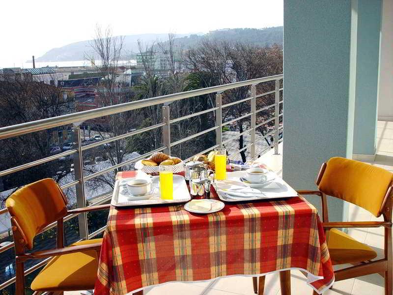 Luna Esperanca Centro 4* Setubal