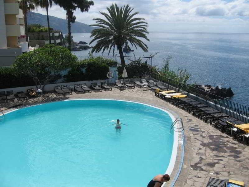 Duas Torres 4* Funchal (Madeira)