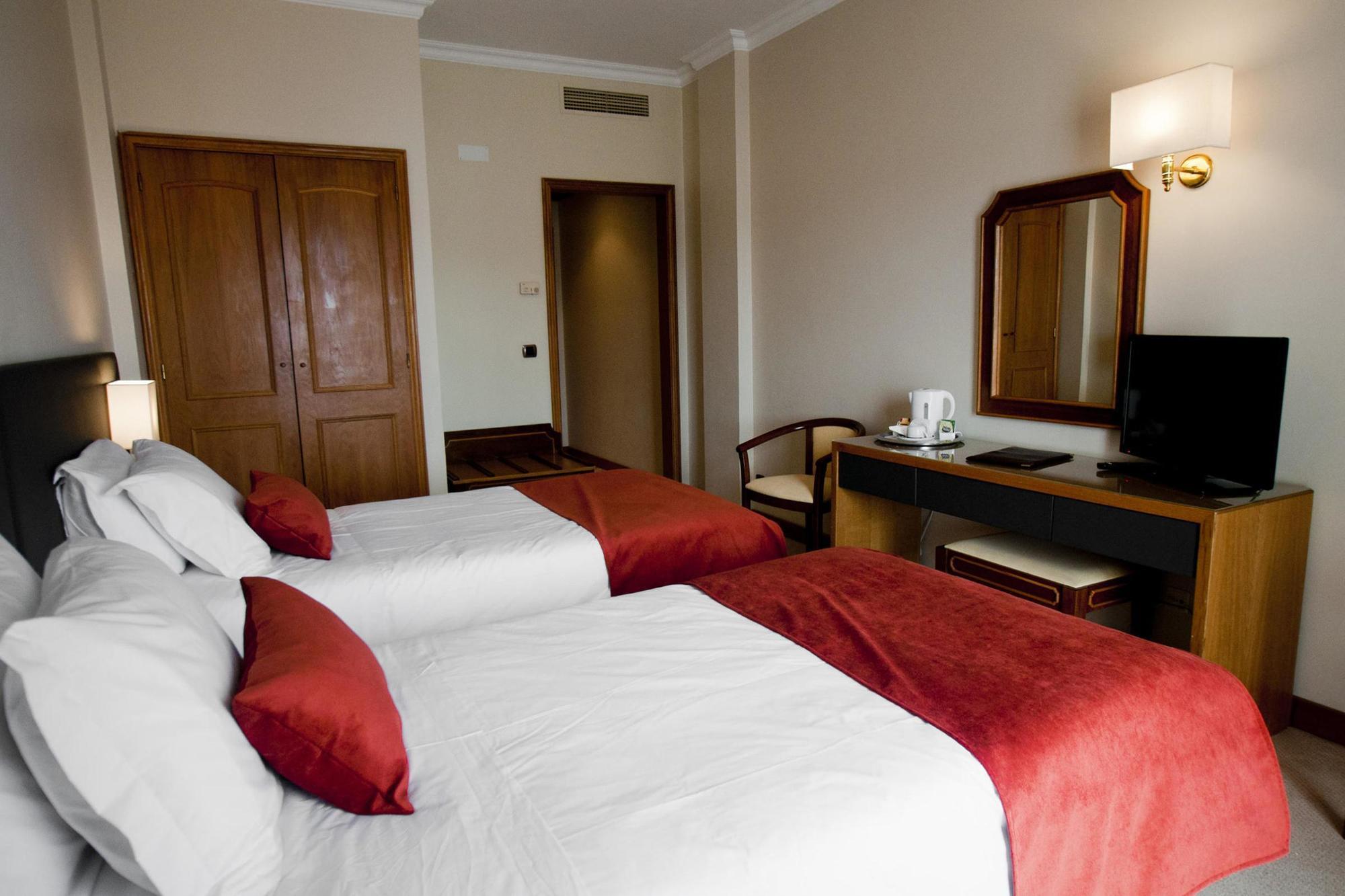 Horta 4*