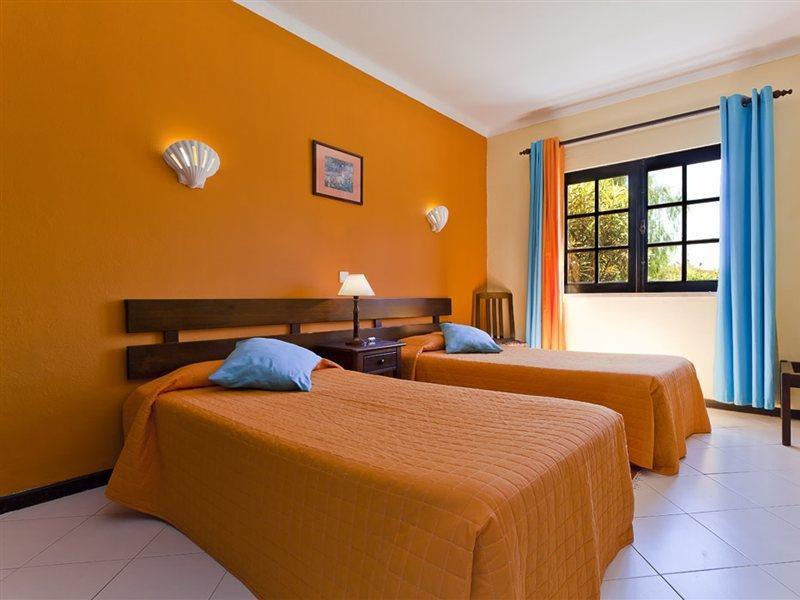 Colina Village Resort 3*