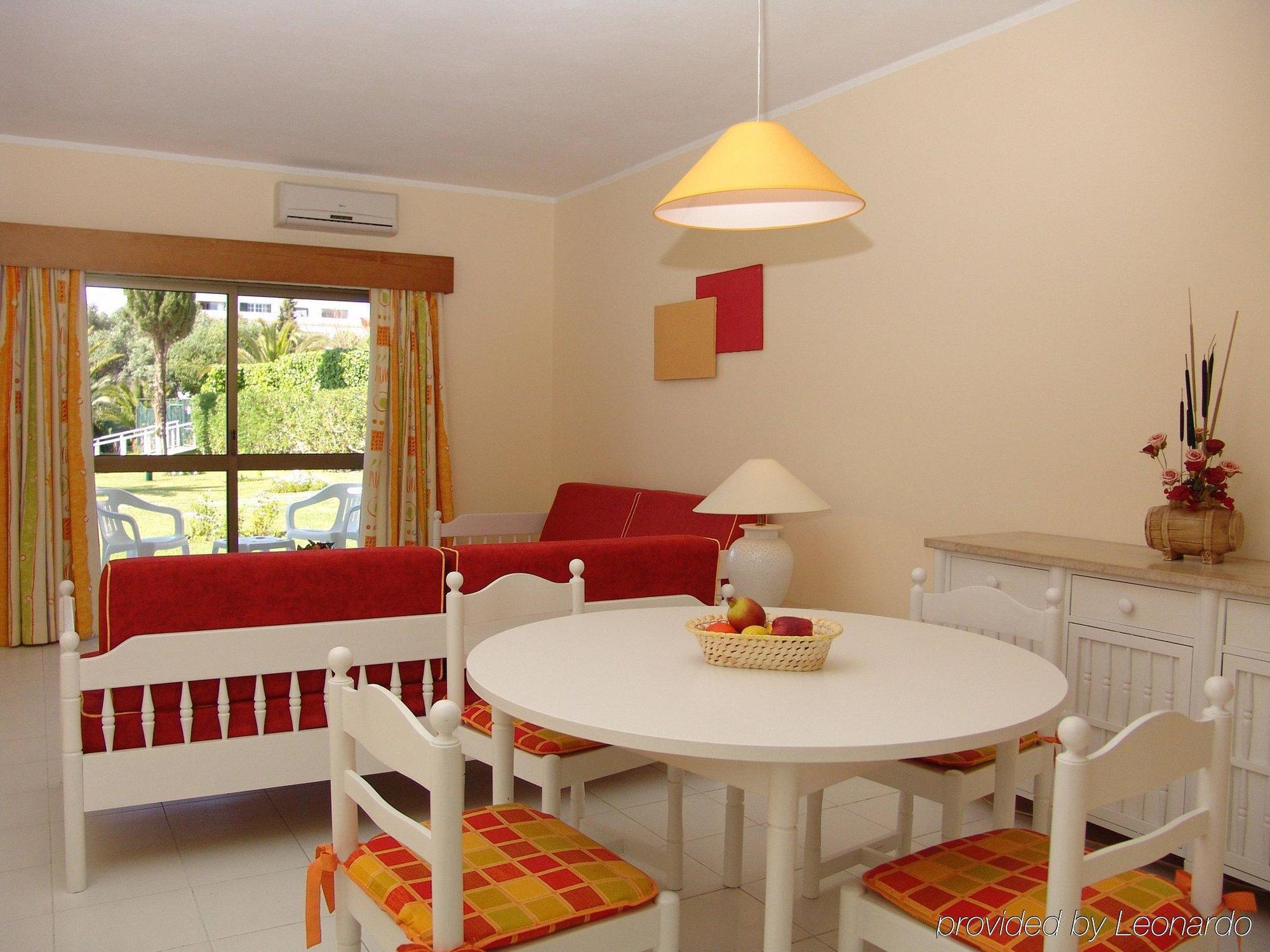 Cheerfulway Valmangude Jardim Aparthotel 3*
