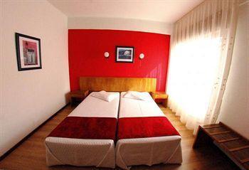 Edificio Novo Rosamar Al Guest house